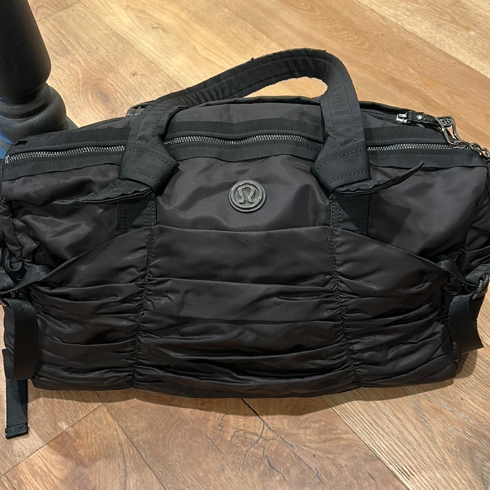 Lululemon gym bag